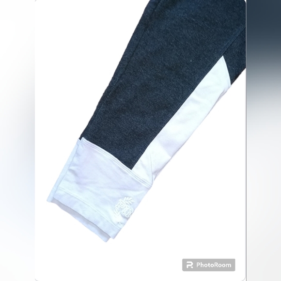 PINK VS Sweatshirt & Leggings Colorblock Set Lilac & Dark Grey - Picture 4 of 8